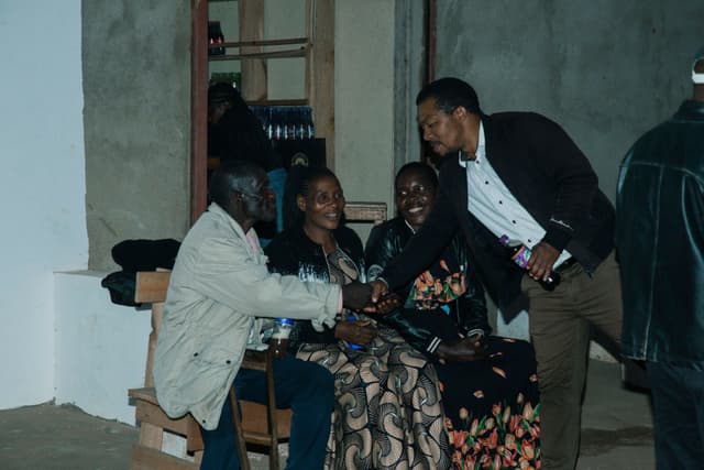Kiyowela Ward gallery image 12